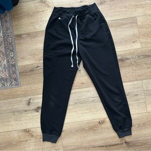 SET FIGS Black Scrub Set – Top & Jogger Pants – Size Small – Read Description